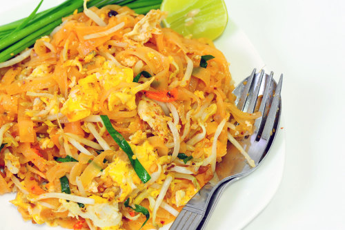 GUAYTEOW PHAD THAI GAI